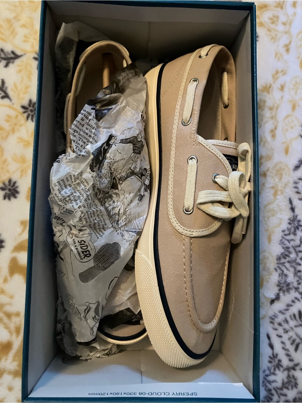 Sperry Men's Beige Canvas Boat Shoes with Lace-Front